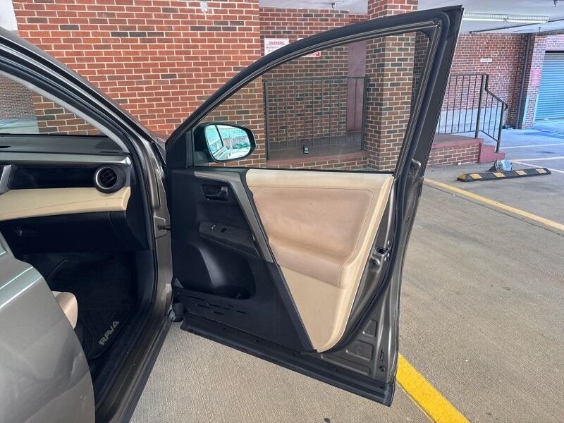 2013 Toyota RAV4 LE AWD Arlington VA