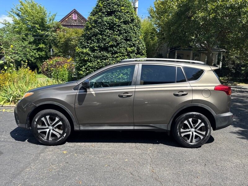 2013 Toyota RAV4 LE AWD Arlington VA