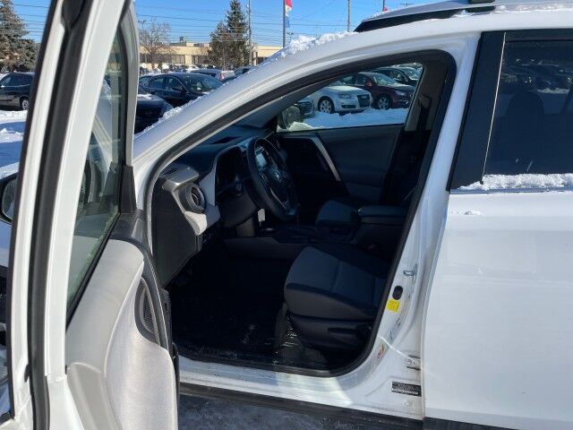 2013 Toyota RAV4 LE Cleveland OH