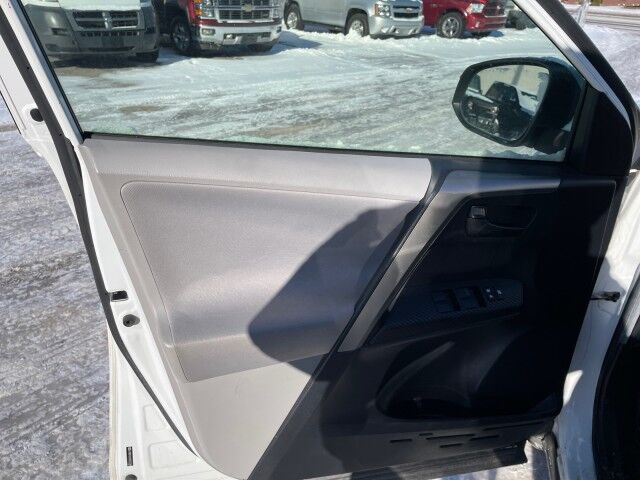 2013 Toyota RAV4 LE Cleveland OH