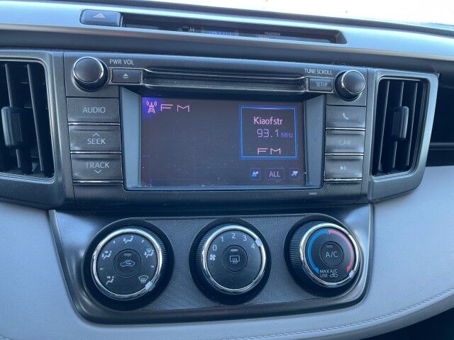 2013 Toyota RAV4 LE Cleveland OH