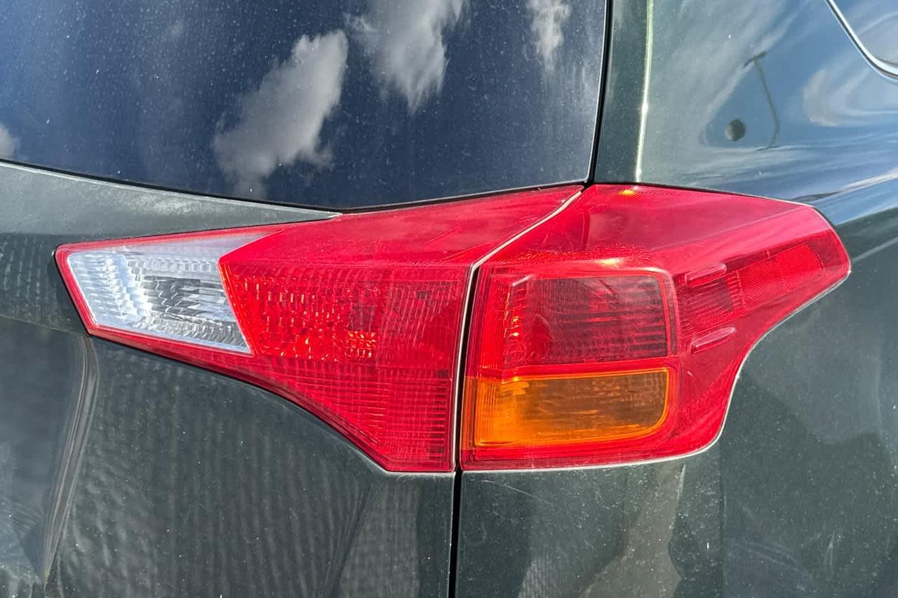 2013 Toyota RAV4 LE Roseville CA