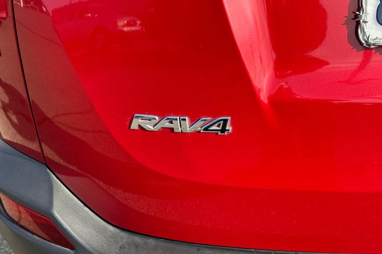 2013 Toyota RAV4 LE Roseville CA