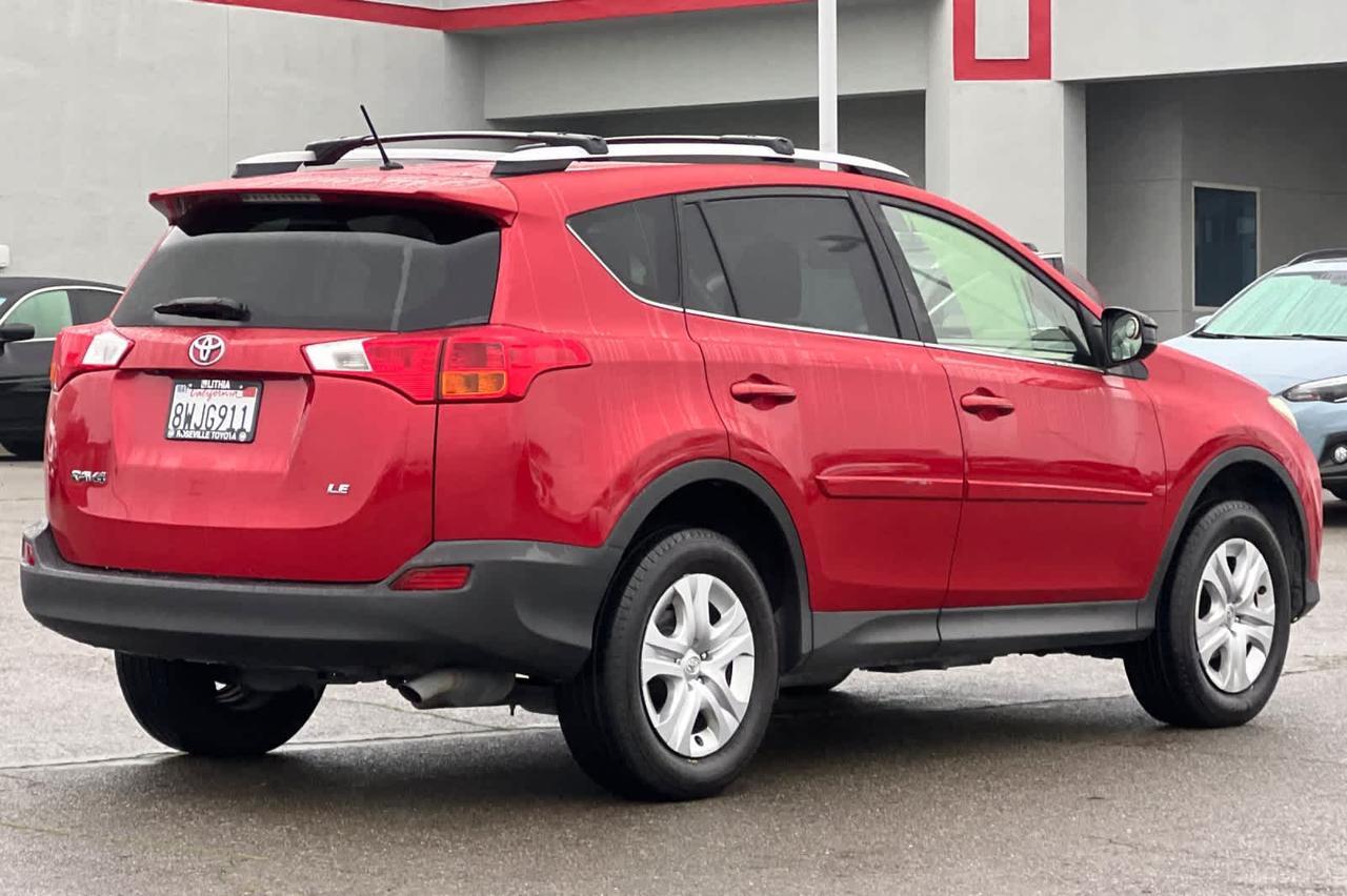 2013 Toyota RAV4 LE