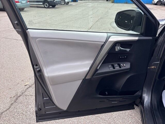 2013 Toyota RAV4 Limited Cleveland OH