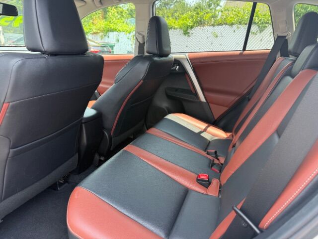 2013 Toyota RAV4 Limited East Islip NY