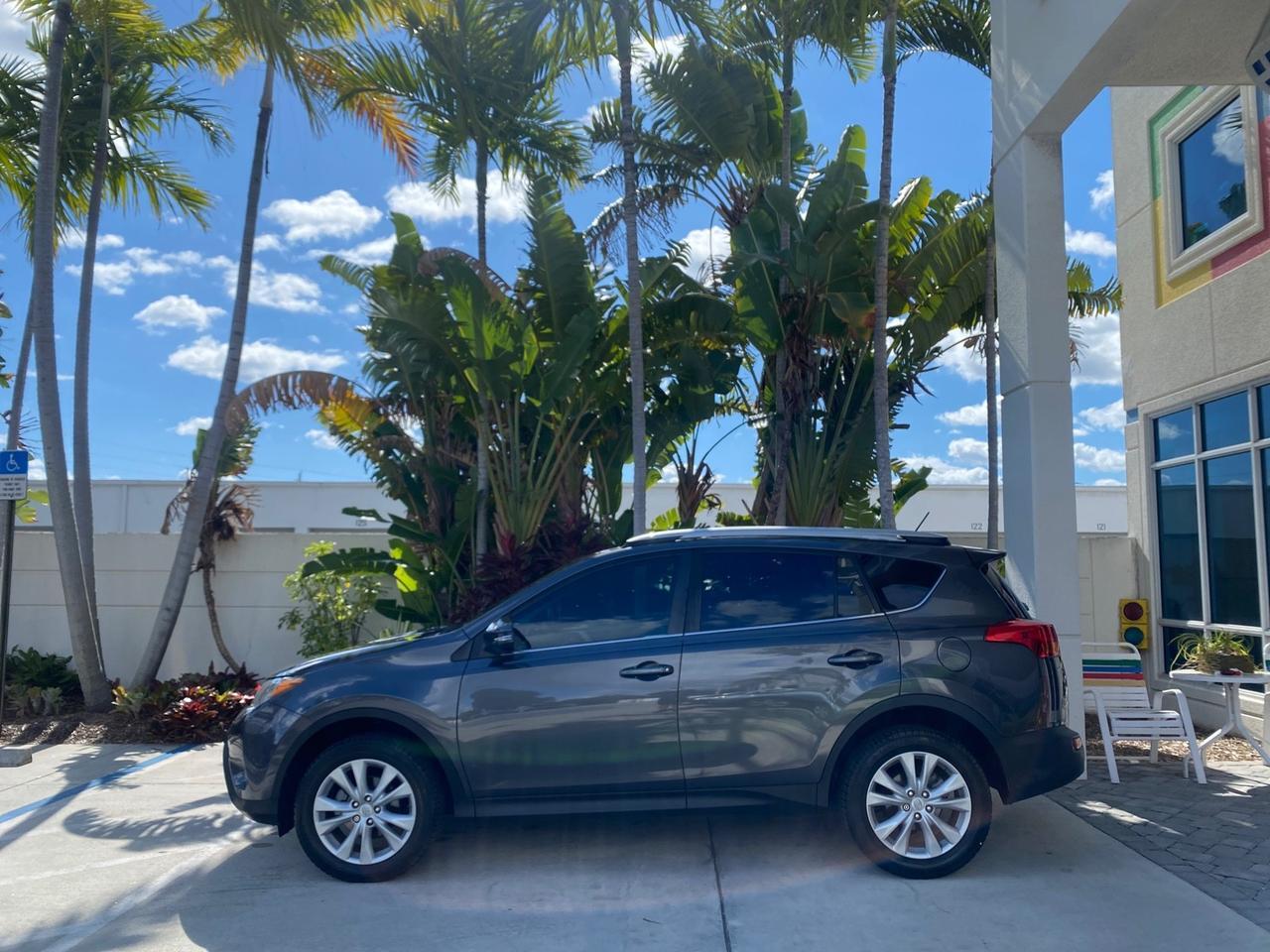 2013 Toyota RAV4 Limited LOW MILES 41,052 1 OWNER Pompano Beach FL