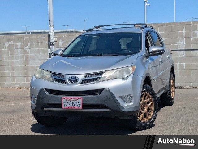 2013 Toyota RAV4 XLE