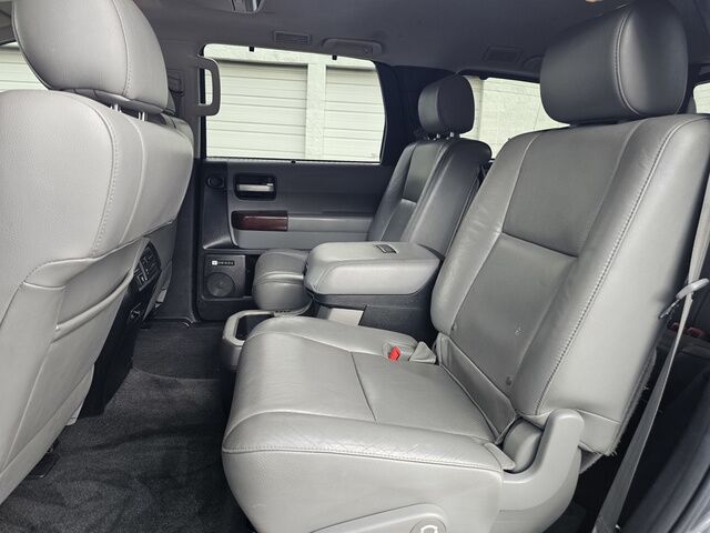 2013 Toyota Sequoia 5.7L PLATINUM Morrow GA