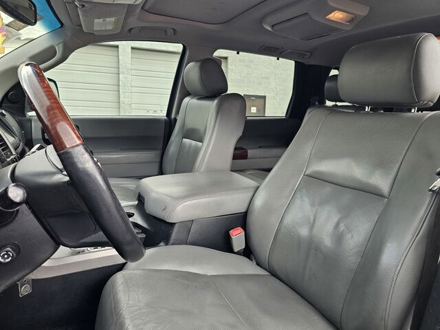 2013 Toyota Sequoia 5.7L PLATINUM Morrow GA