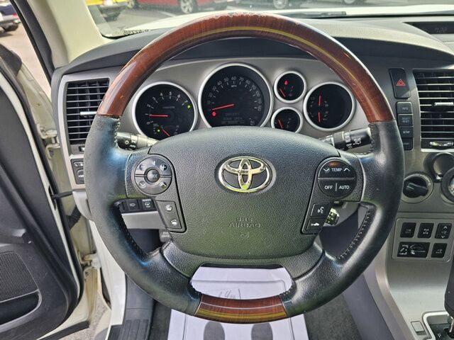 2013 Toyota Sequoia 5.7L PLATINUM Lithia Springs GA