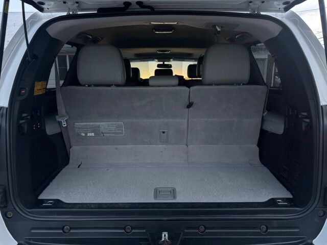 2013 Toyota Sequoia Limited photo 24