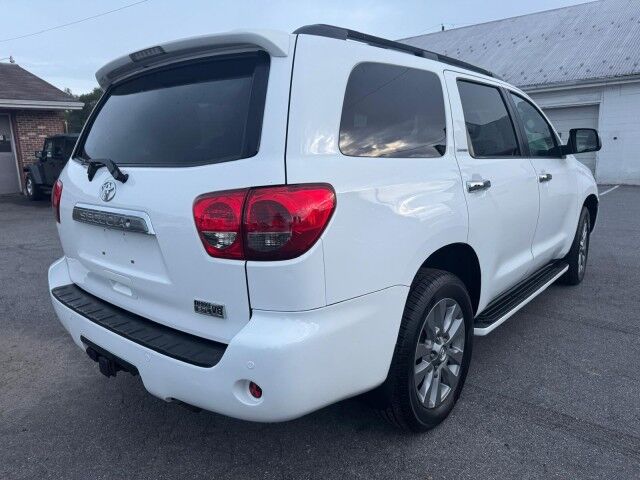 2013 Toyota Sequoia Limited photo 8
