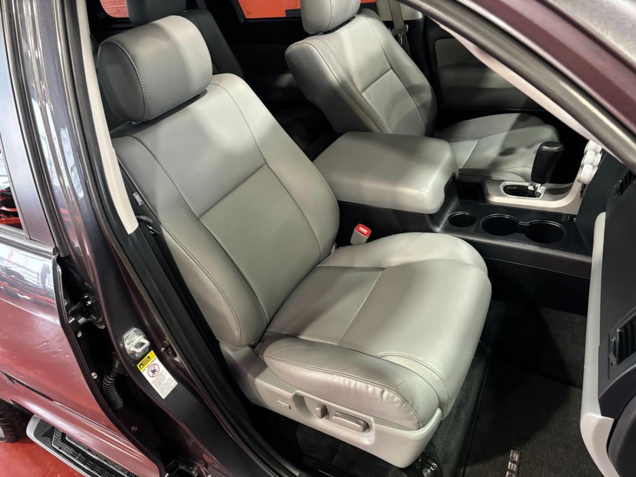 2013 Toyota Sequoia SR5 5.7L V8 Franklin OH