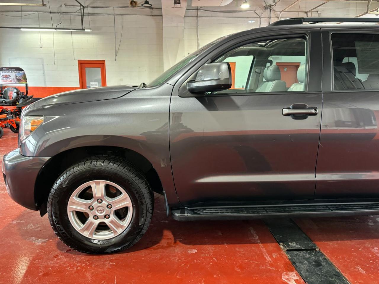 2013 Toyota Sequoia SR5 5.7L V8 Franklin OH