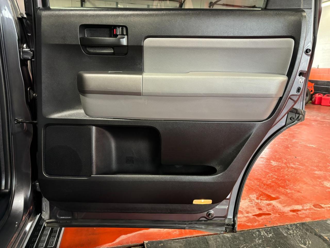 2013 Toyota Sequoia SR5 5.7L V8 Franklin OH