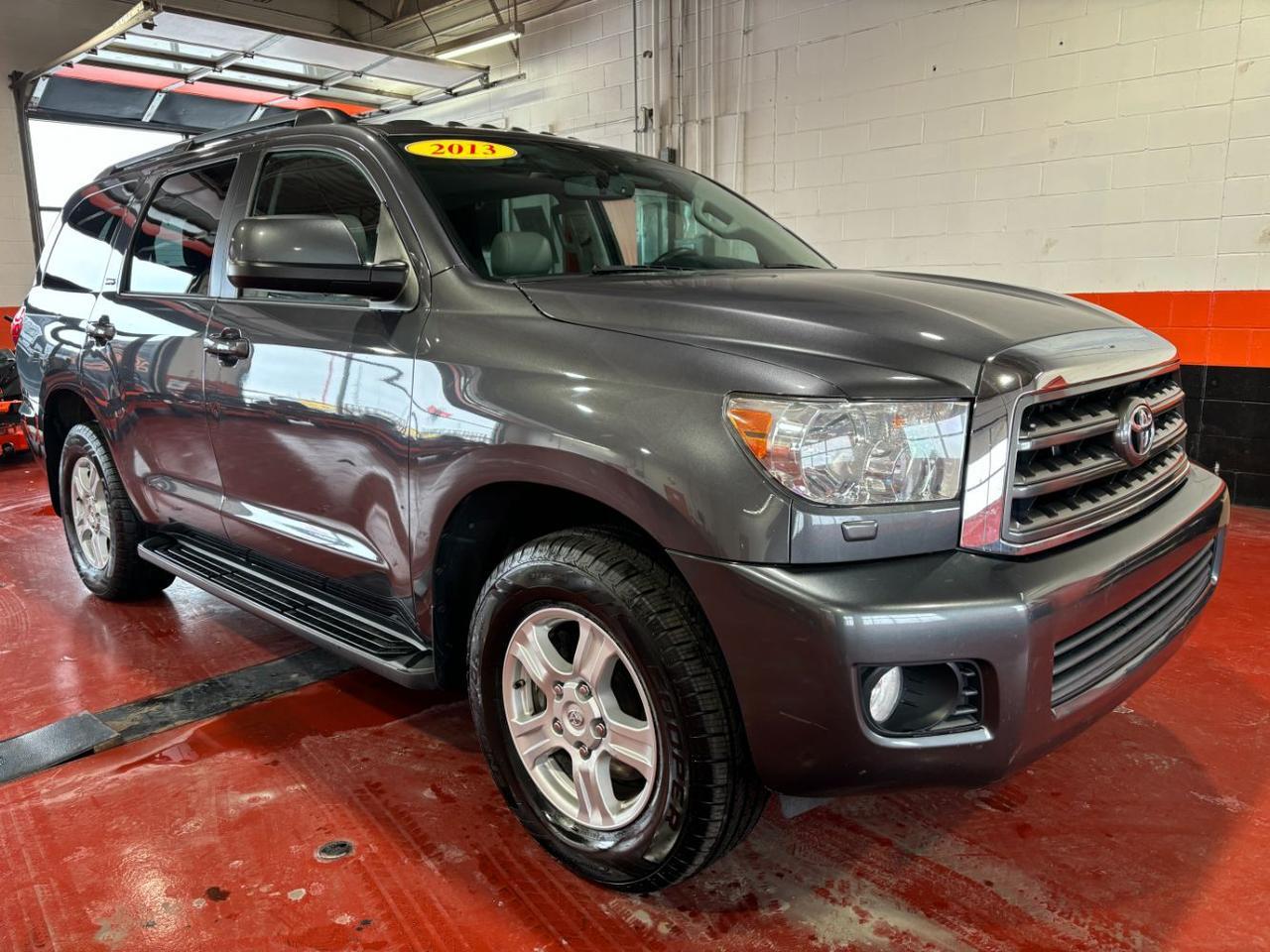 2013 Toyota Sequoia SR5 5.7L V8 Franklin OH
