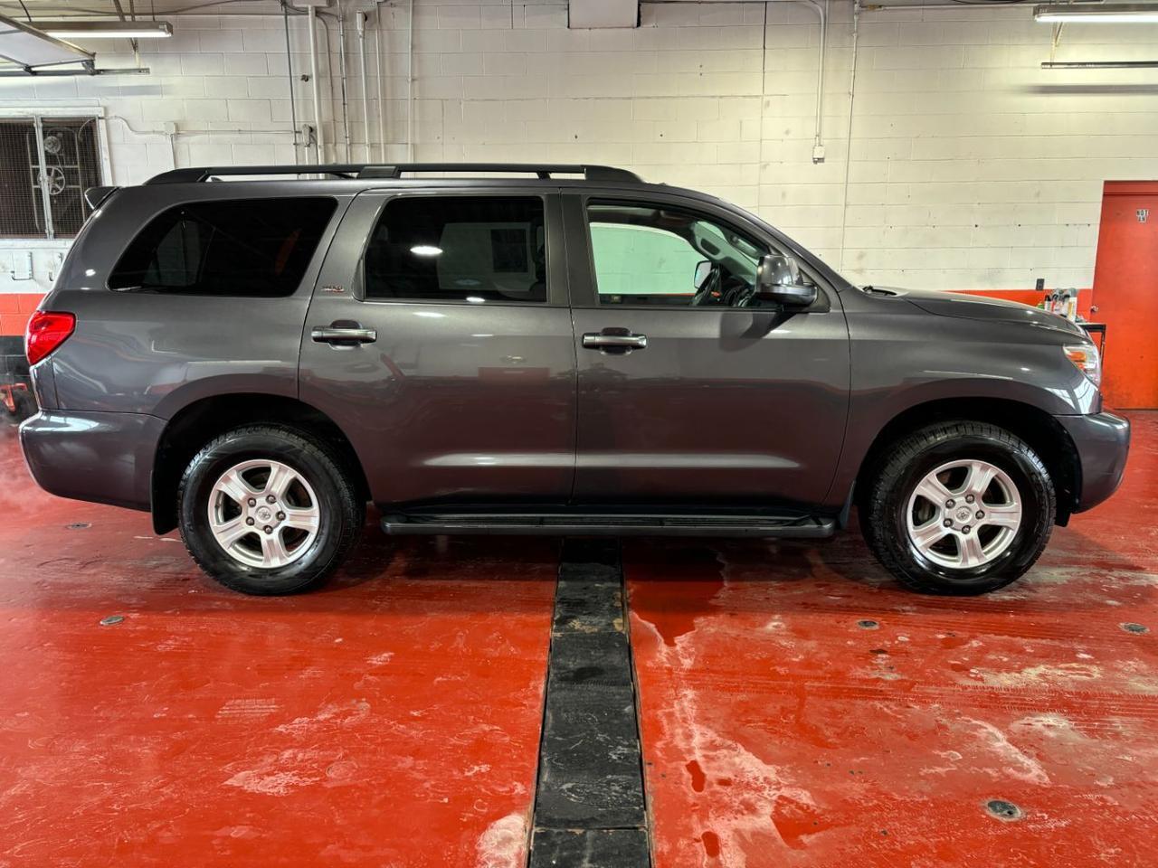 2013 Toyota Sequoia