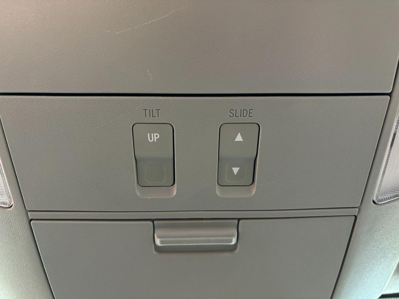 2013 Toyota Sequoia SR5 5.7L V8 Franklin OH