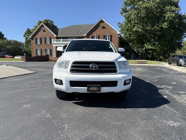 2013 Toyota Sequoia SR5