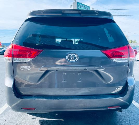 2013 Toyota Sienna- SD LE V6 7 Passenger Au Hot Springs AR