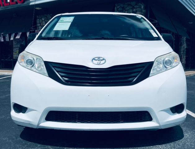 2013 Toyota Sienna FWD 7-Passenger V6 Hot Springs AR