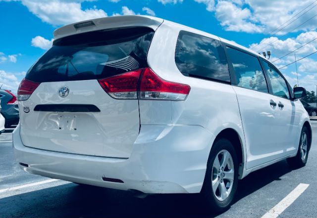 2013 Toyota Sienna FWD 7-Passenger V6 Hot Springs AR