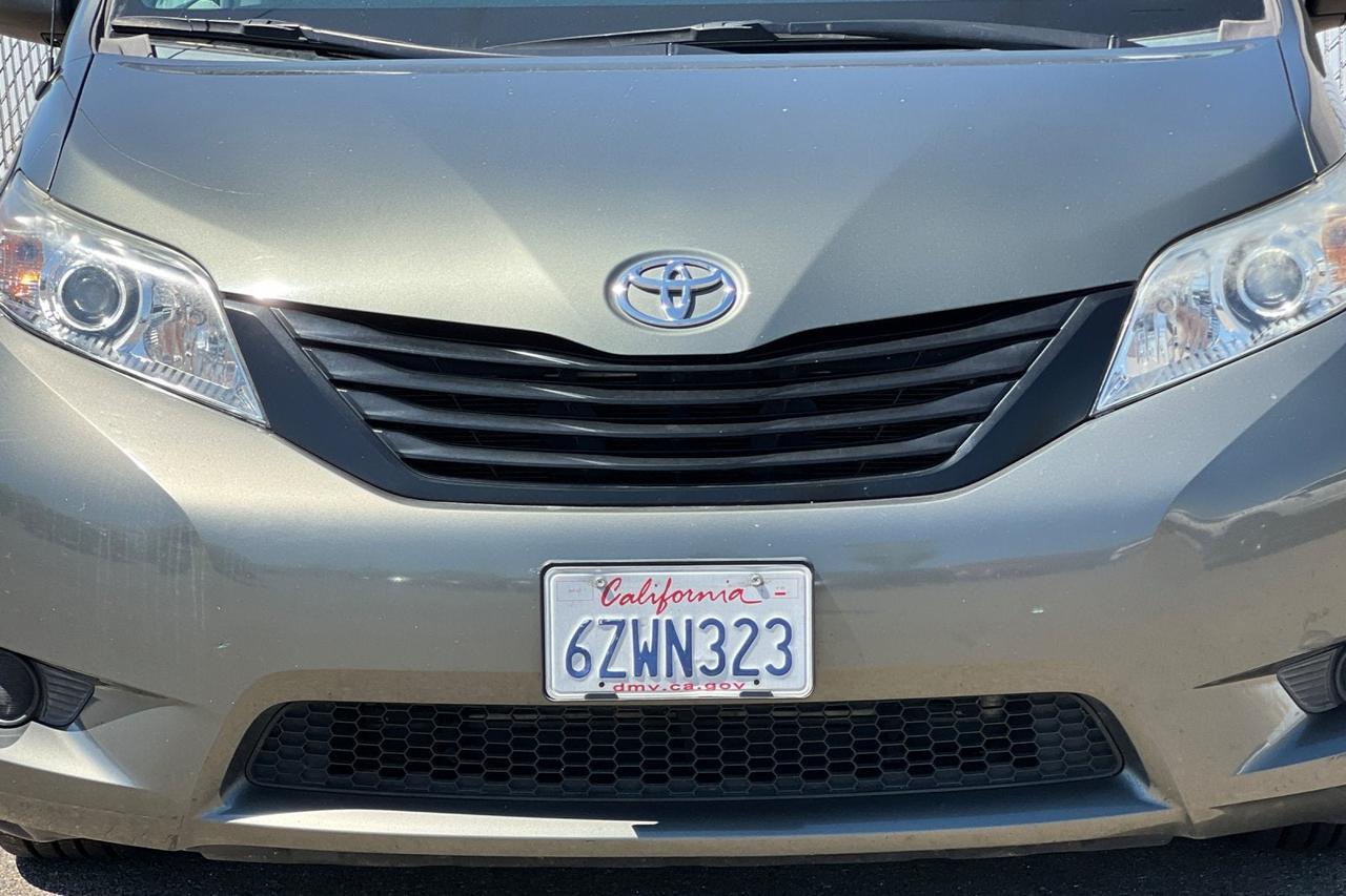 2013 Toyota Sienna L Roseville CA