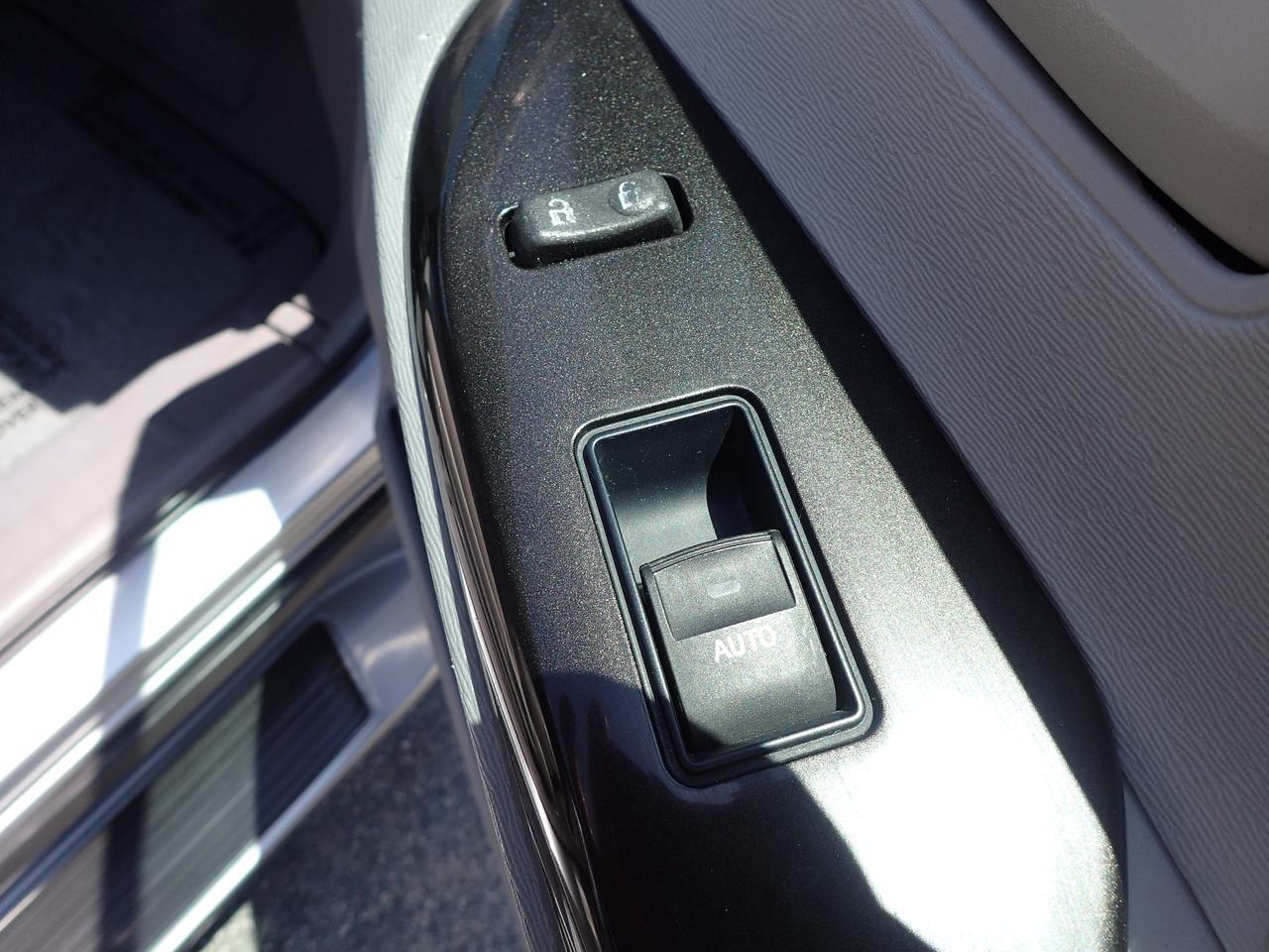 2013 Toyota Sienna LE Anaheim CA