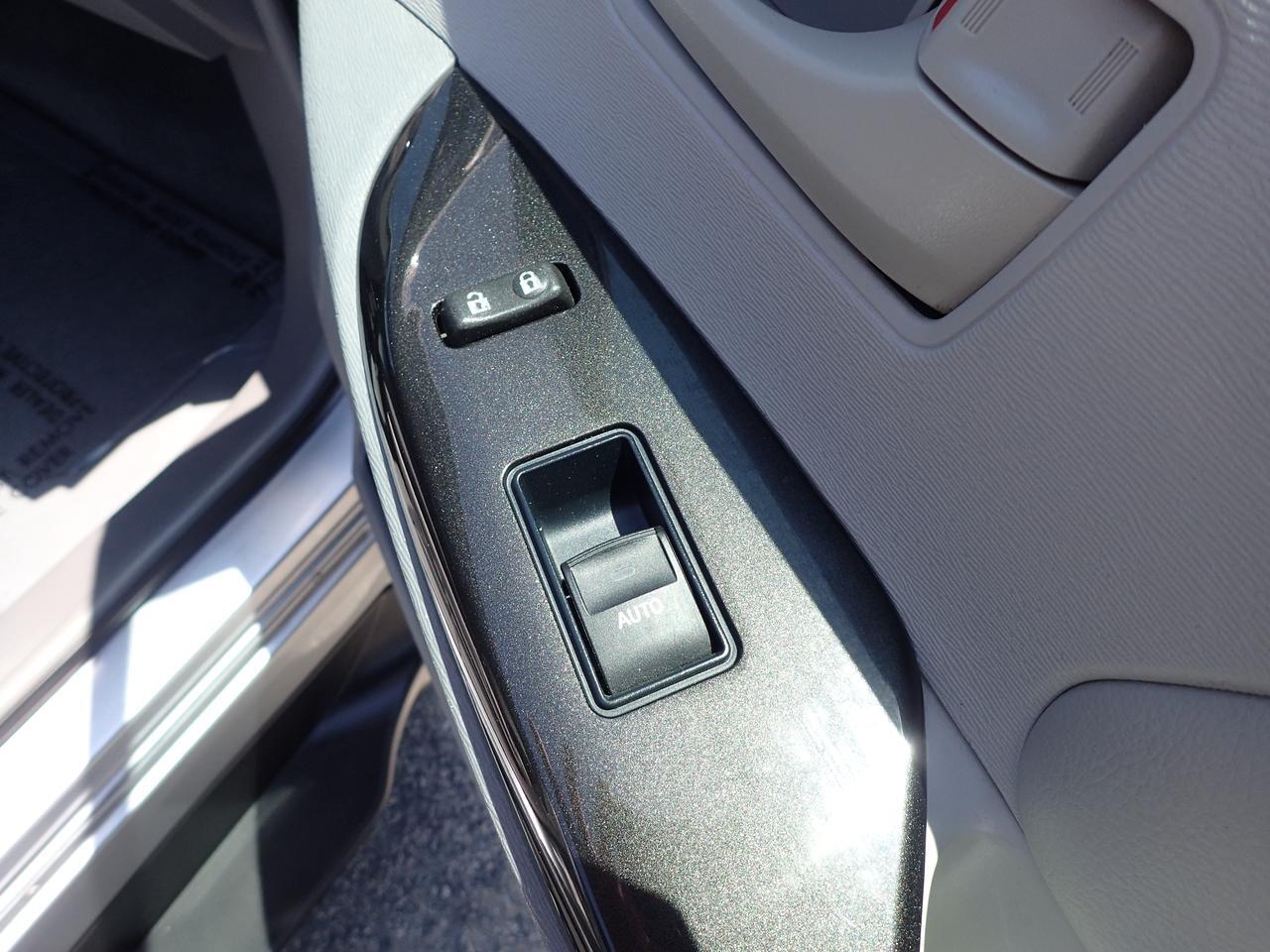 2013 Toyota Sienna LE Anaheim CA
