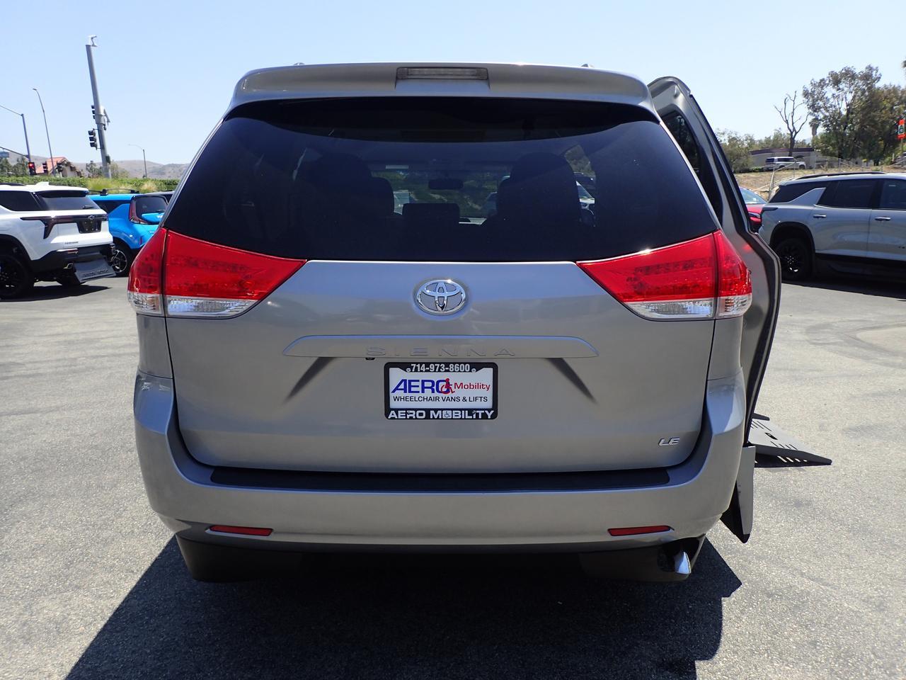 2013 Toyota Sienna LE Anaheim CA