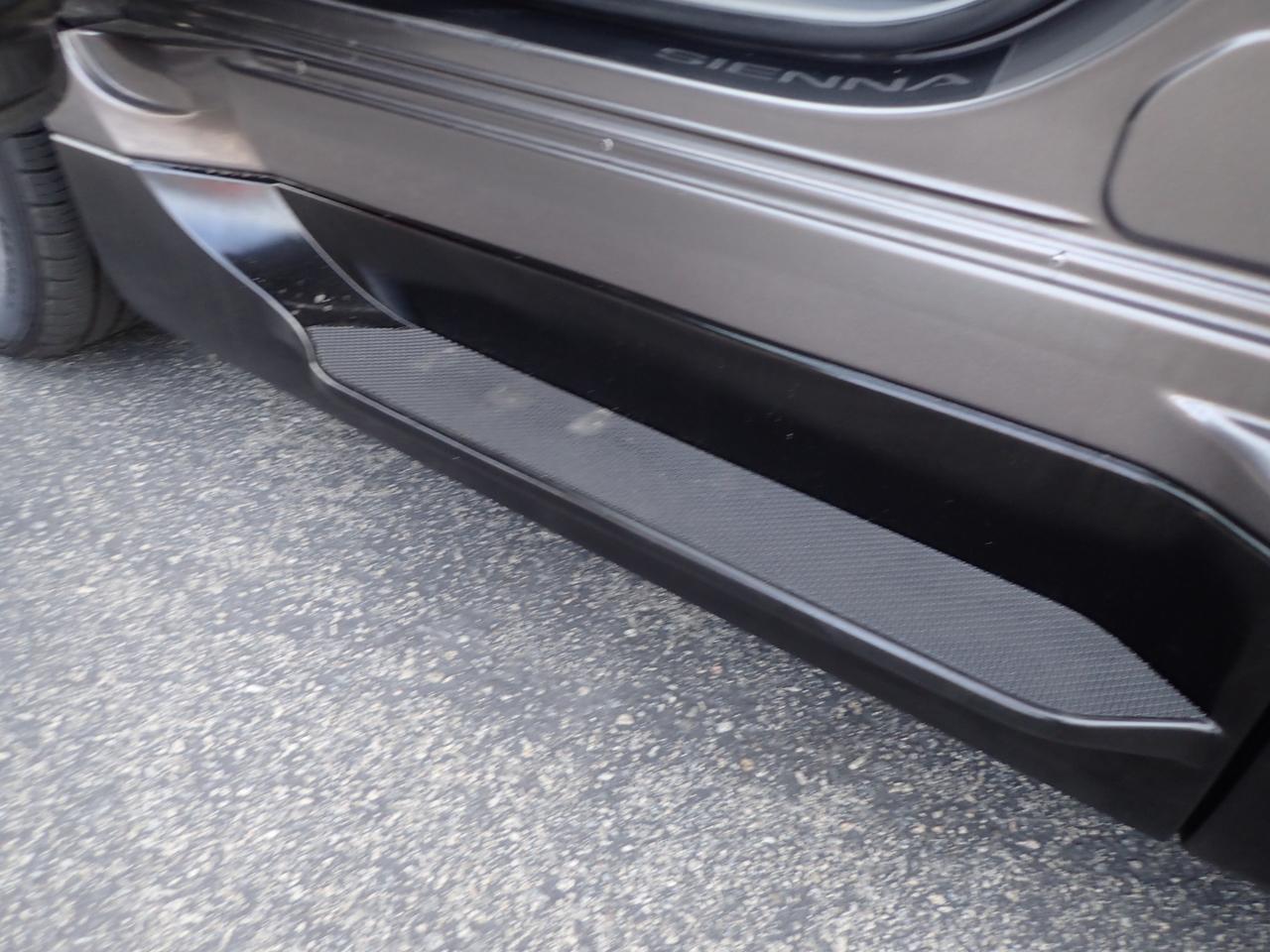 2013 Toyota Sienna LE Anaheim CA