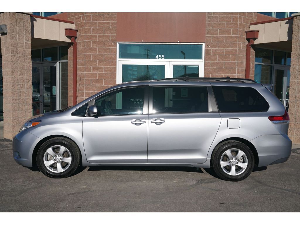 2013 Toyota Sienna LE Price UT