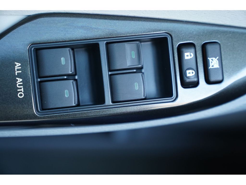 2013 Toyota Sienna LE Price UT