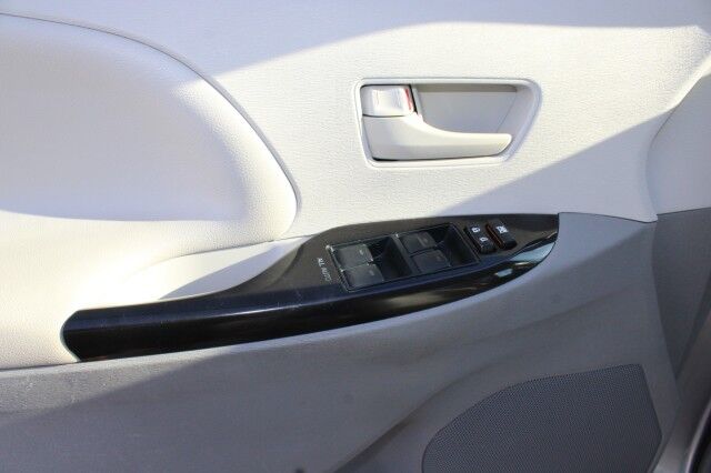 2013 Toyota Sienna LE Melbourne FL