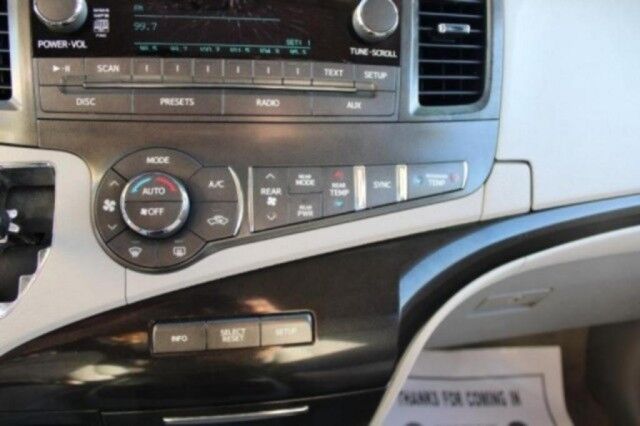 2013 Toyota Sienna LE Melbourne FL