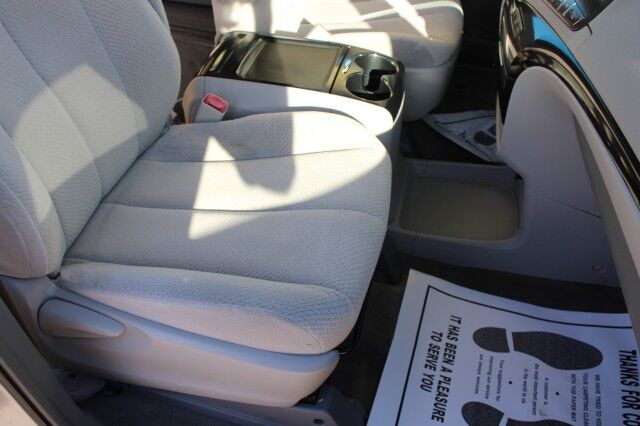 2013 Toyota Sienna LE Melbourne FL