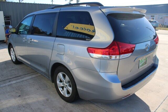 2013 Toyota Sienna LE Melbourne FL