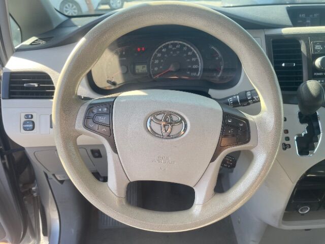 2013 Toyota Sienna LE Mesa AZ