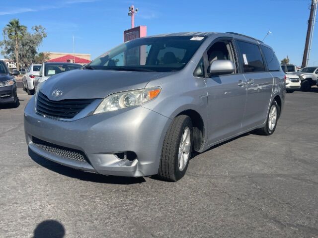 2013 Toyota Sienna LE Mesa AZ