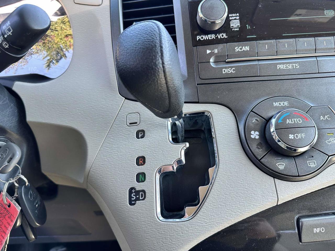 2013 Toyota Sienna LE San Clemente CA