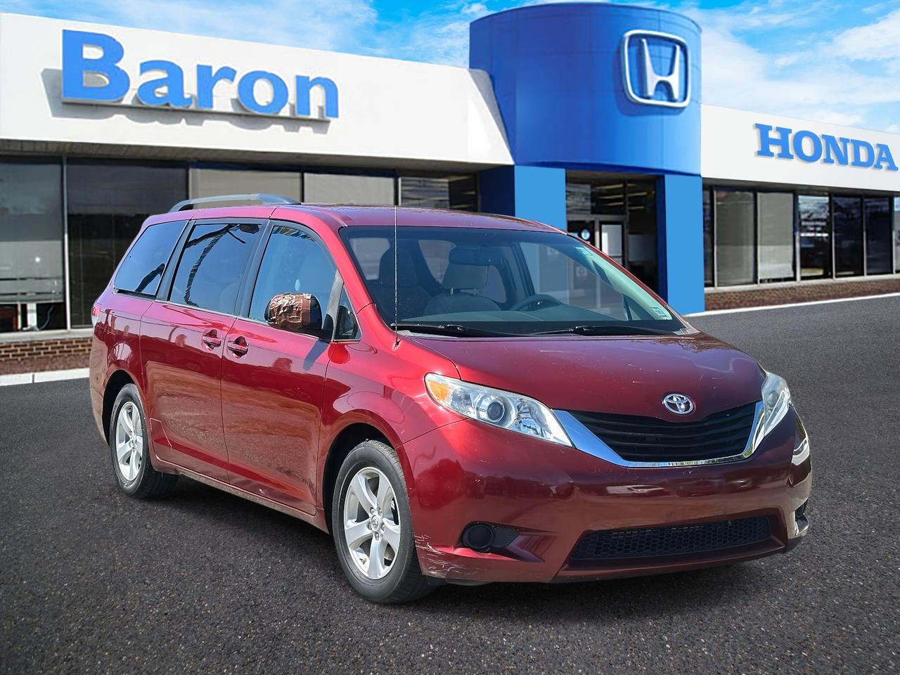 2013 Toyota Sienna LE San Clemente CA