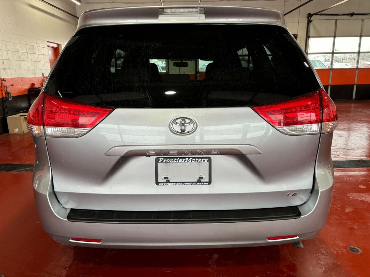 2013 Toyota Sienna LE V6 7 Passenger Auto Access Seat Franklin OH