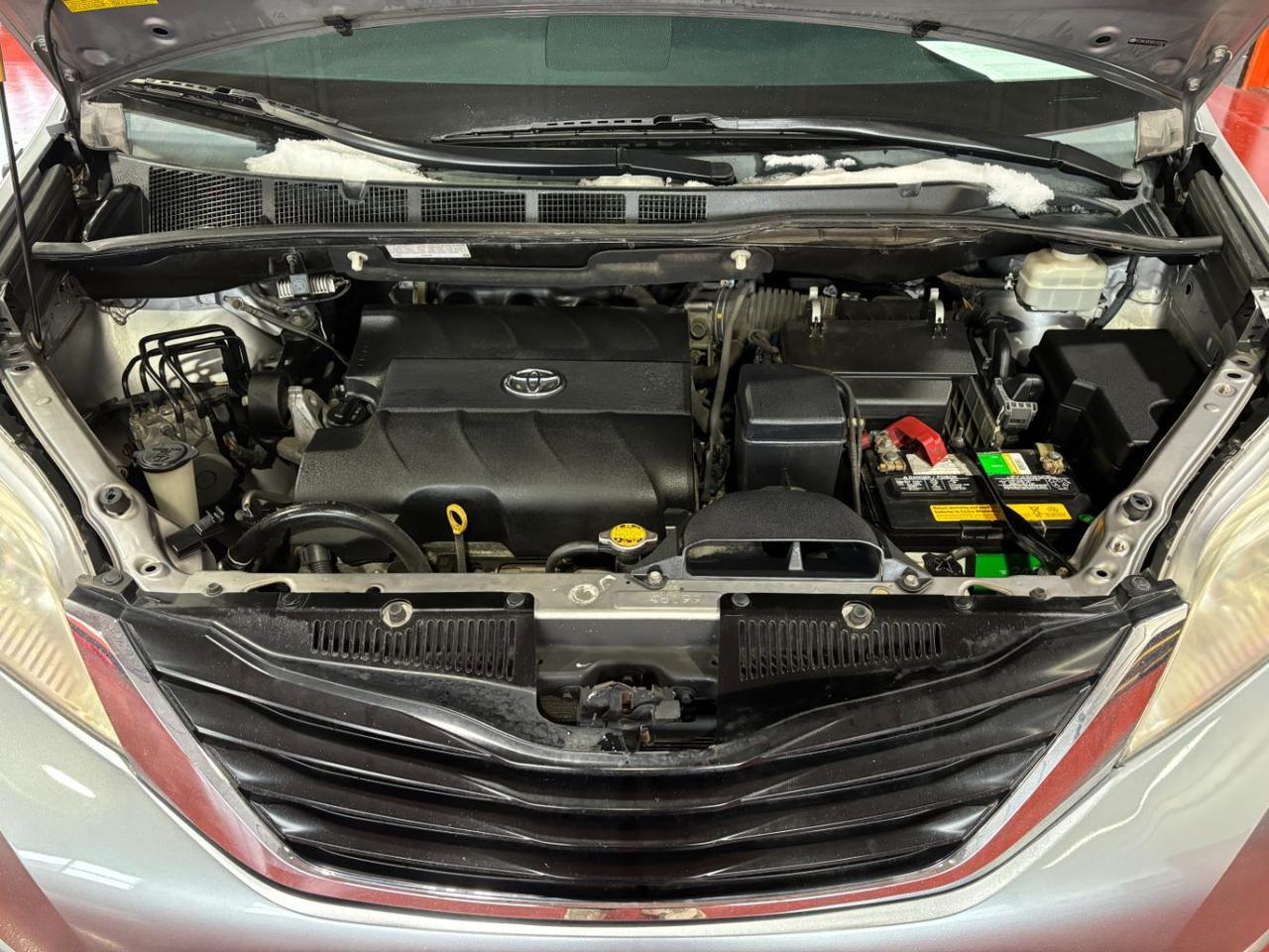 2013 Toyota Sienna LE V6 7 Passenger Auto Access Seat Franklin OH