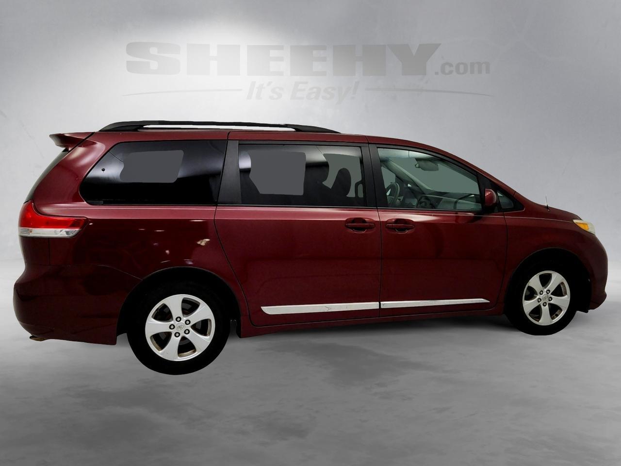 2013 Toyota Sienna LE Laurel MD
