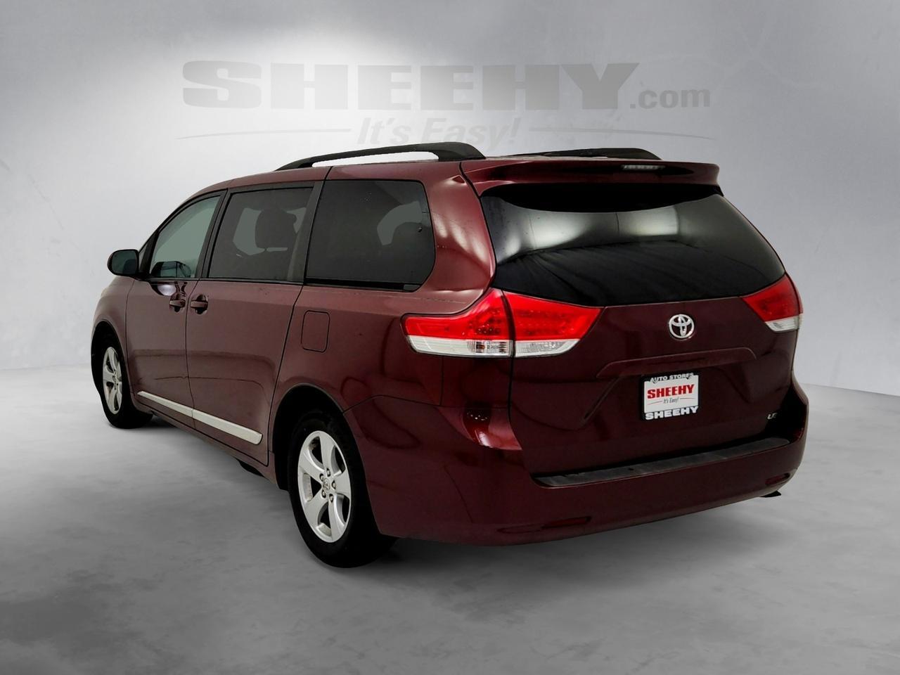 2013 Toyota Sienna LE Laurel MD