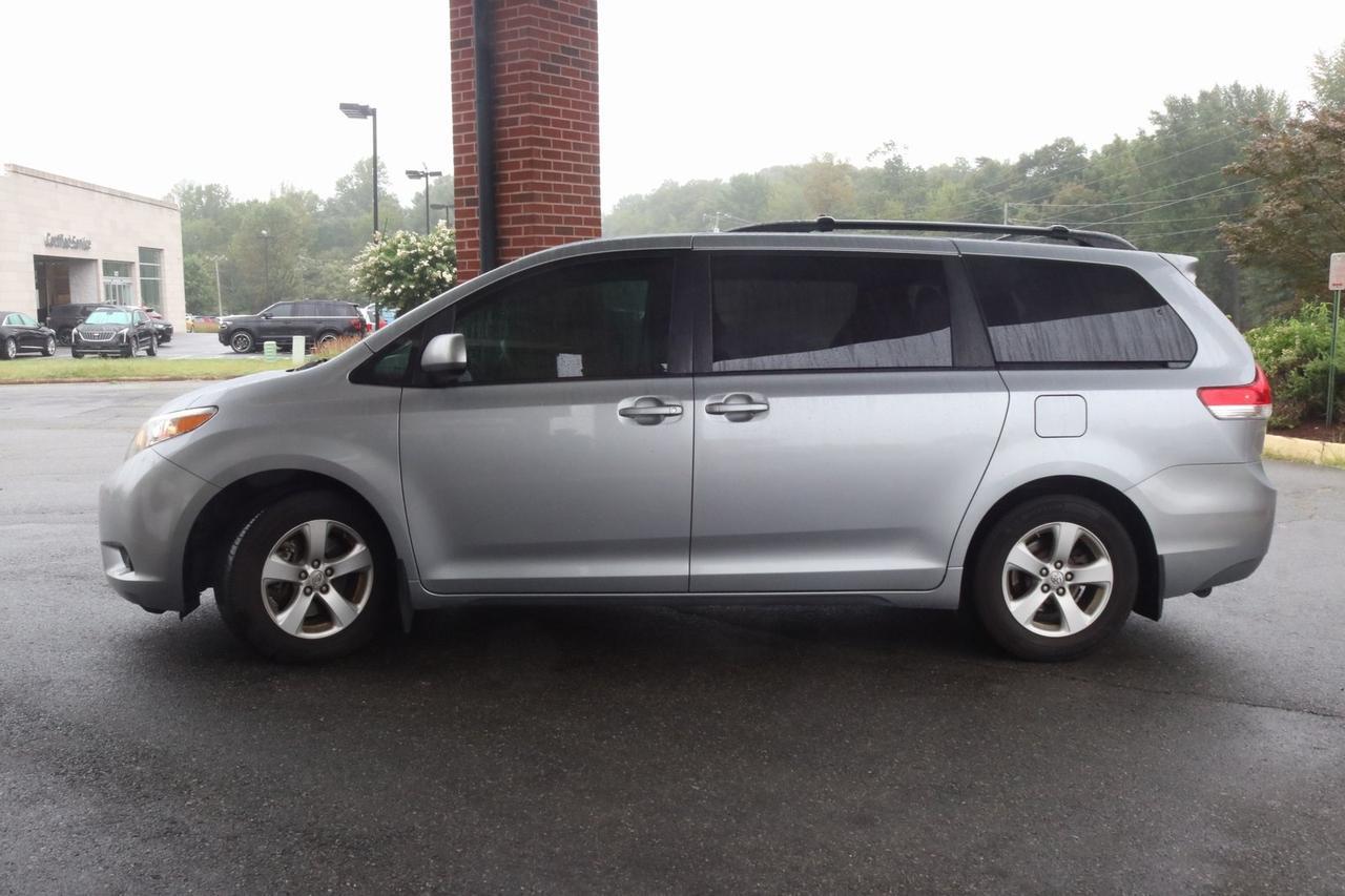 2013 Toyota Sienna LE Fredericksburg VA