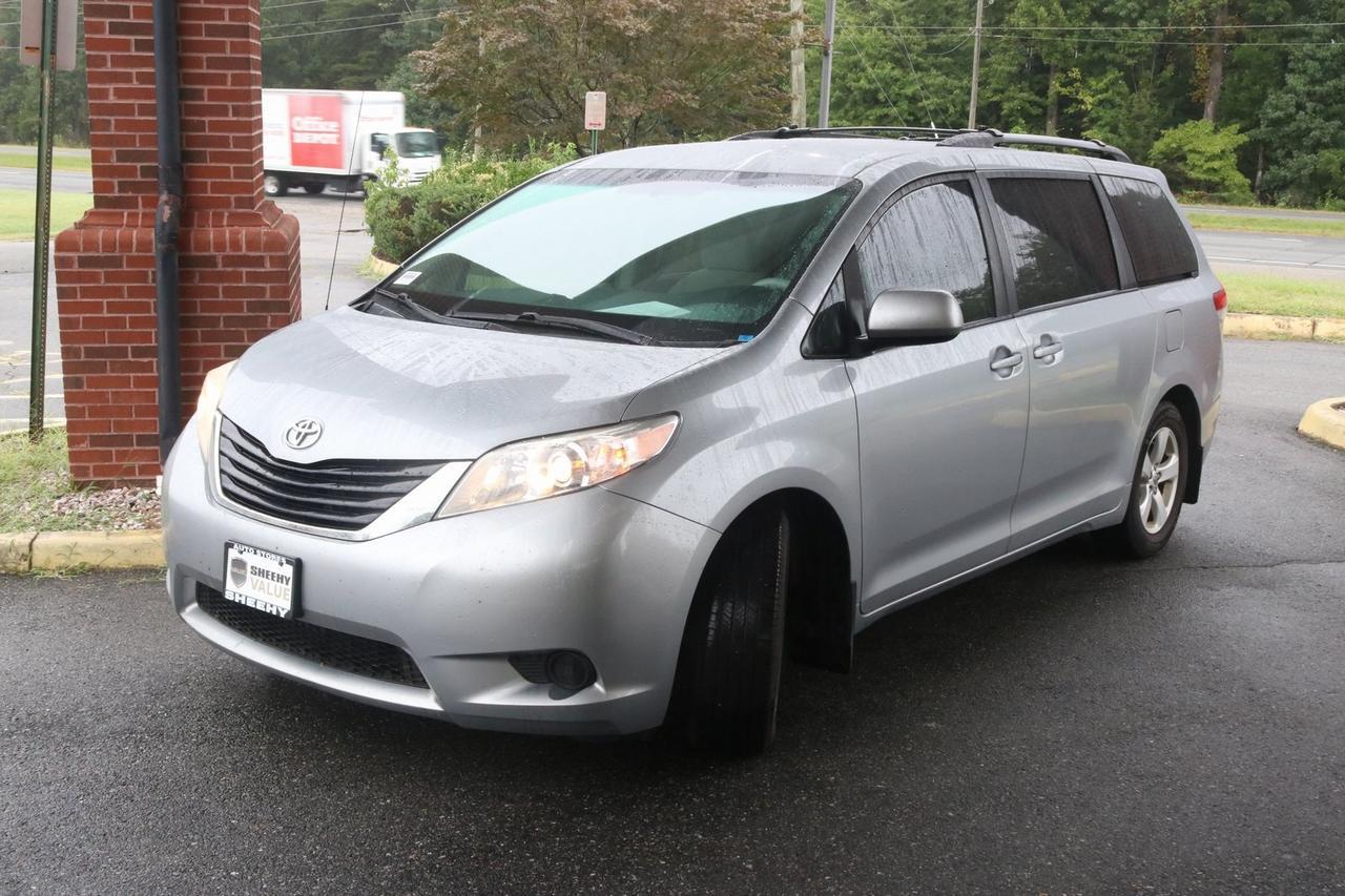 2013 Toyota Sienna LE Fredericksburg VA