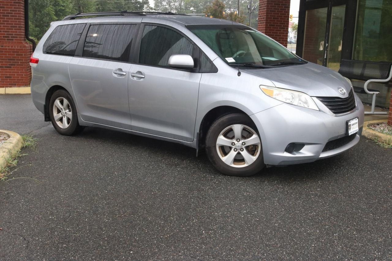 2013 Toyota Sienna LE Fredericksburg VA