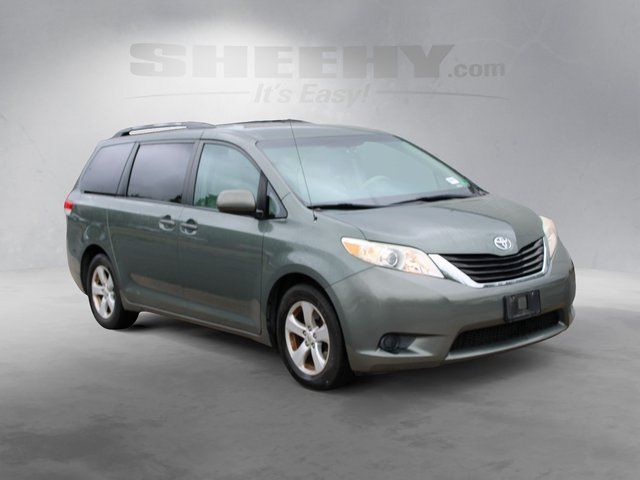 2013 Toyota Sienna LE Fredericksburg VA